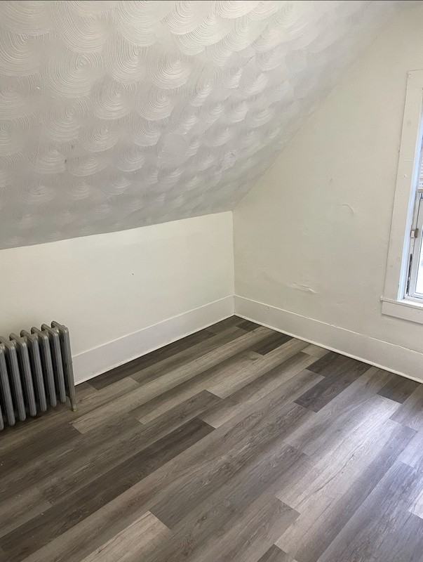 78 S Fuller St - Photo 5 of 22