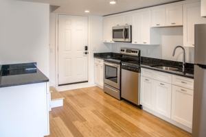 featured image of 2 School St