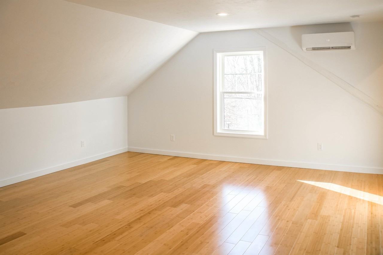 Stone River - Photo 7 of 15