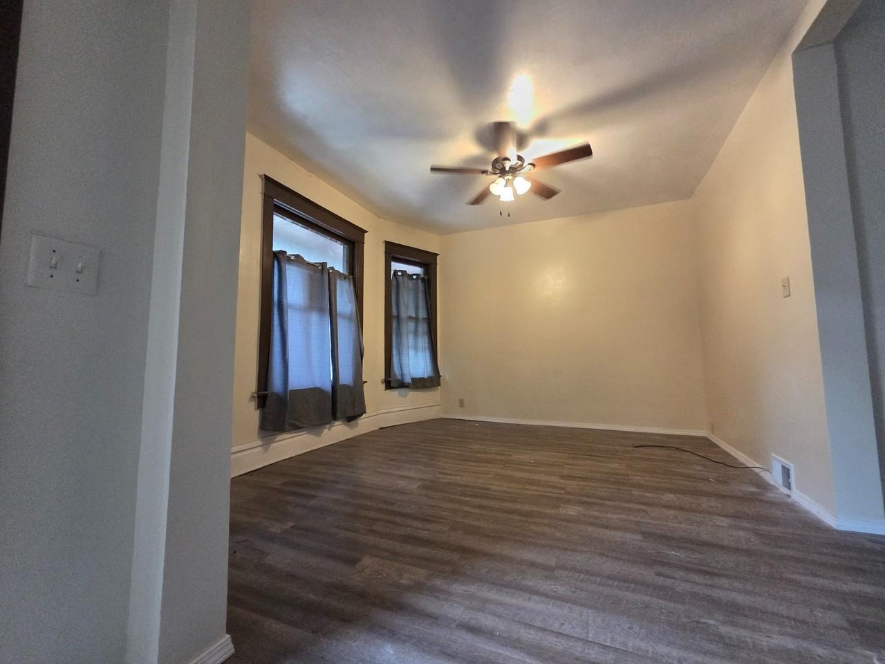 746 S 28th St. - Photo 5 of 11