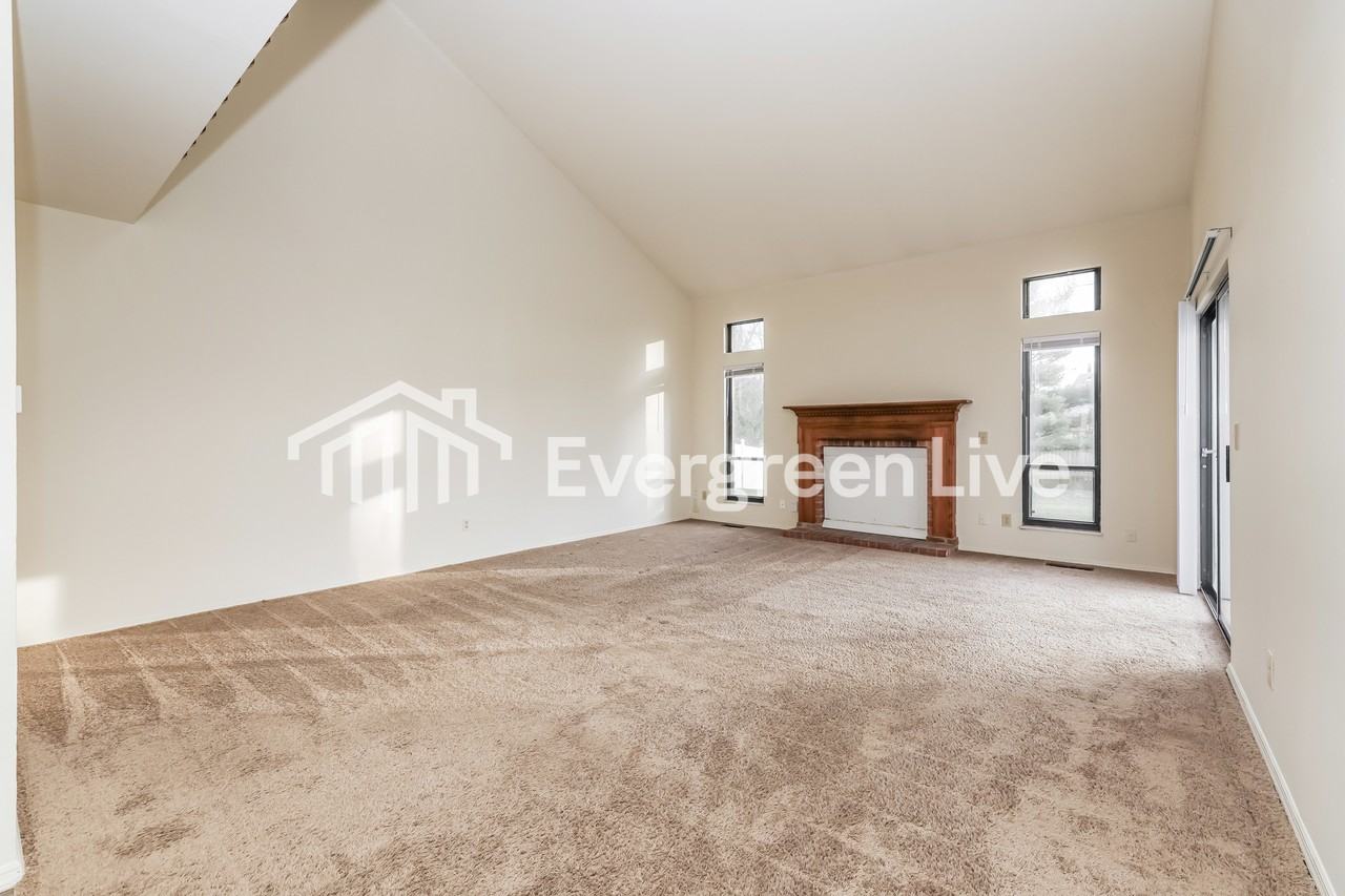 6810 Shull Rd - Photo 3 of 15