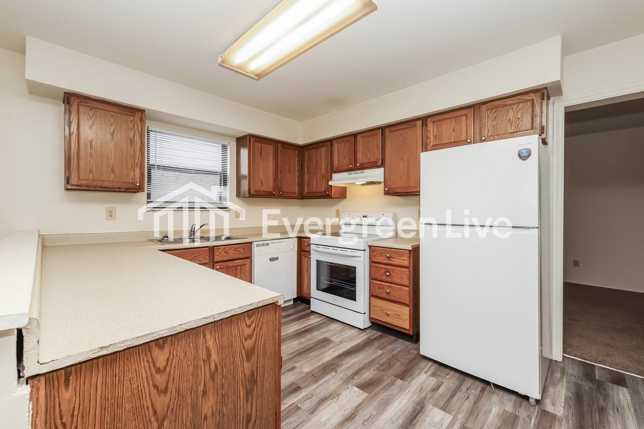 6810 Shull Rd - Photo 6 of 15