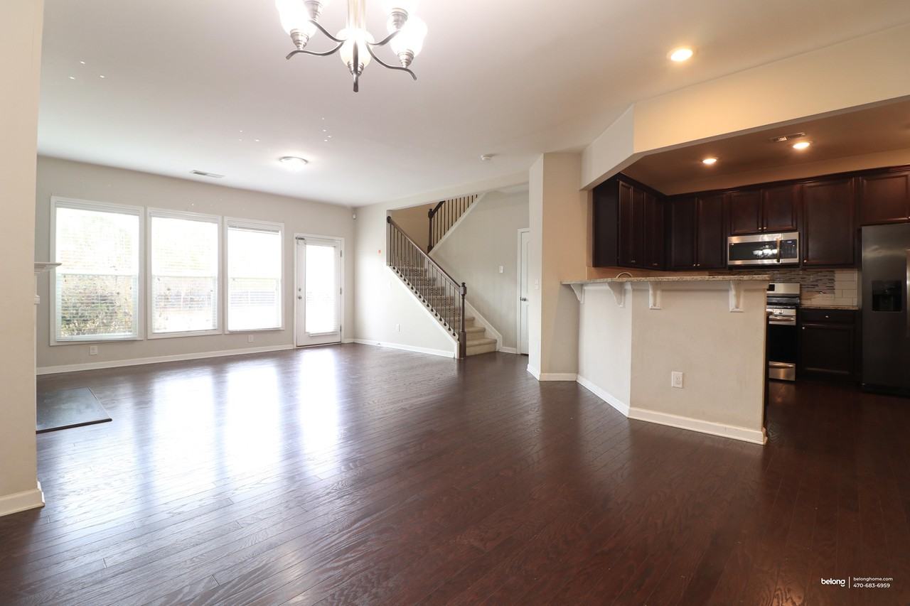 7150 Post Park Way - Photo 4 of 12