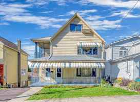 featured image of 141 Walnut Street