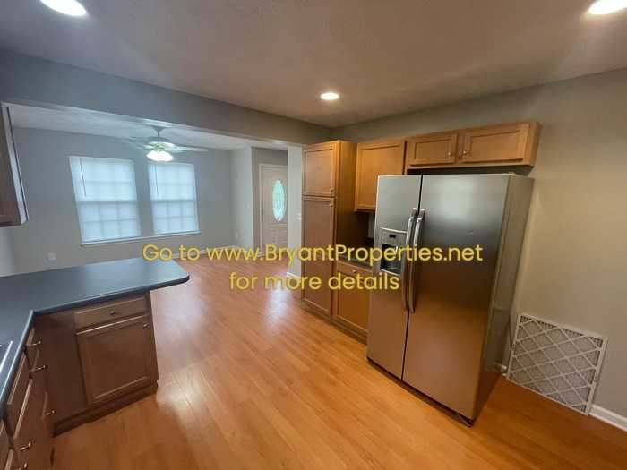 2169 Wooddale Ln - Photo 6 of 22