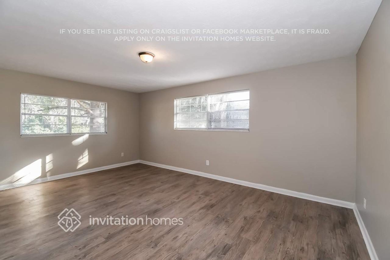 1207 Arden Ave - Photo 4 of 17