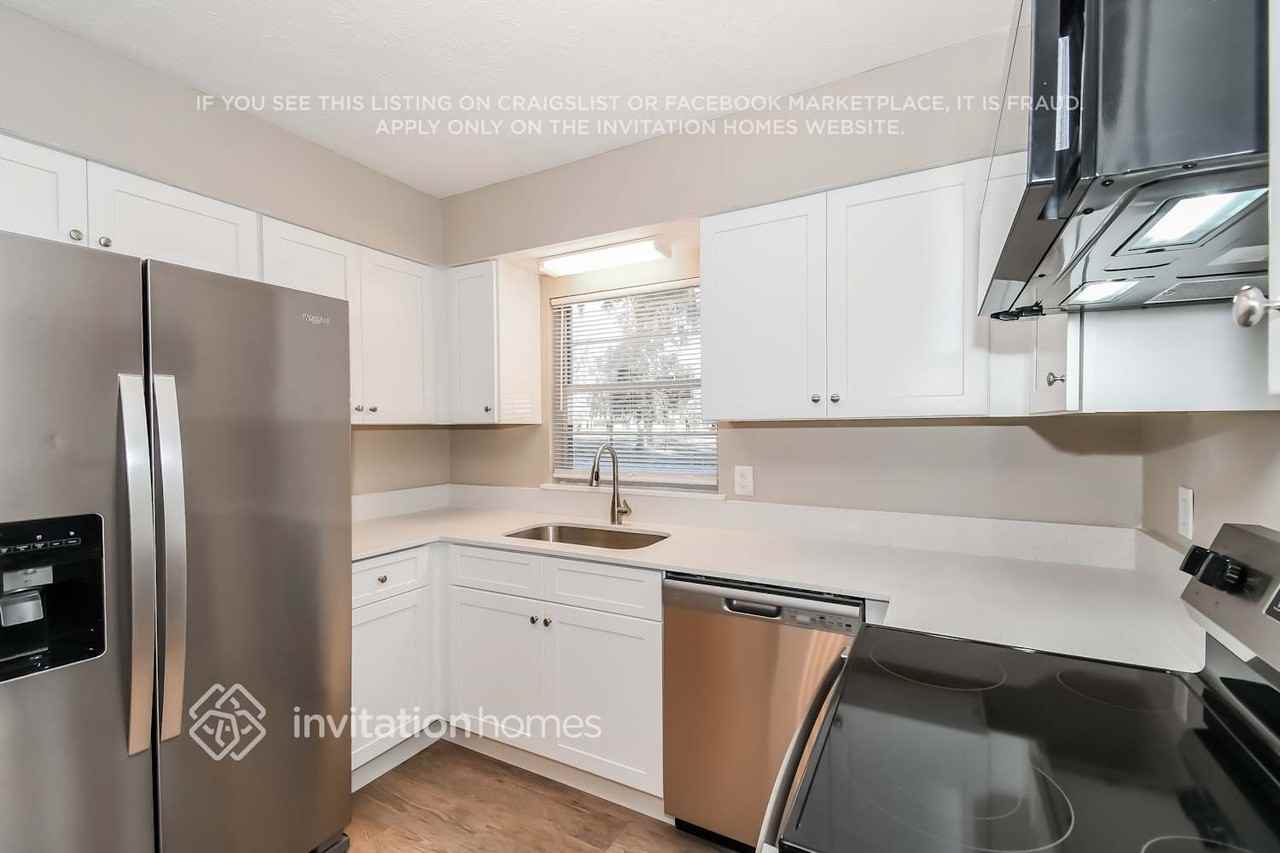 1207 Arden Ave - Photo 7 of 17