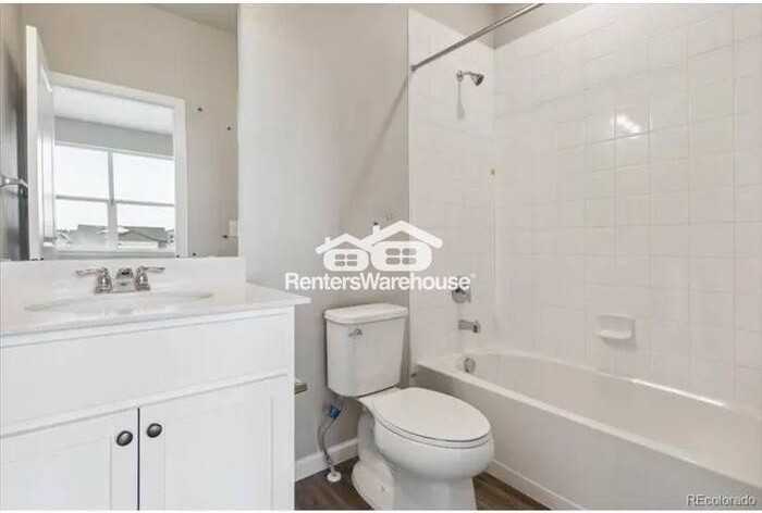 6814 Merseyside Ln - Photo 4 of 20