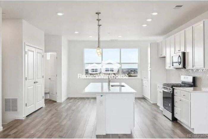 6814 Merseyside Ln - Photo 7 of 20