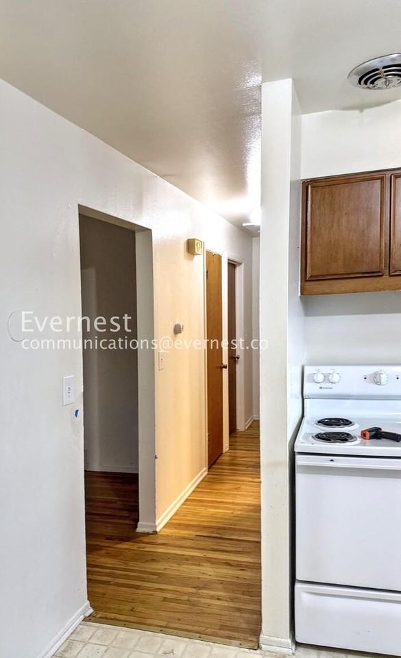 5618 S Fox Cir #B - Photo 5 of 33