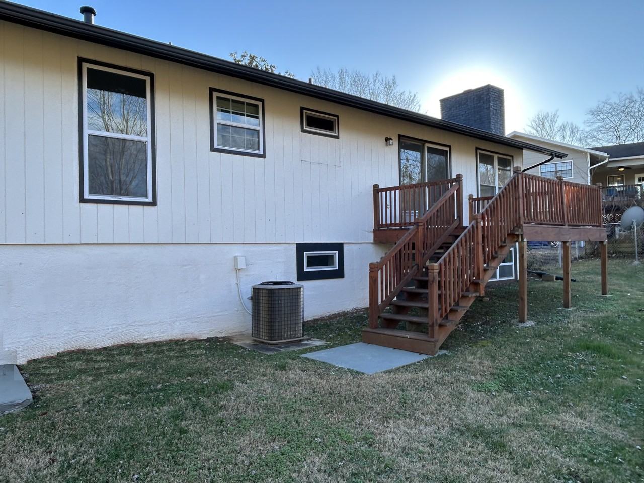 244 Newport Rd #NA - Photo 3 of 12