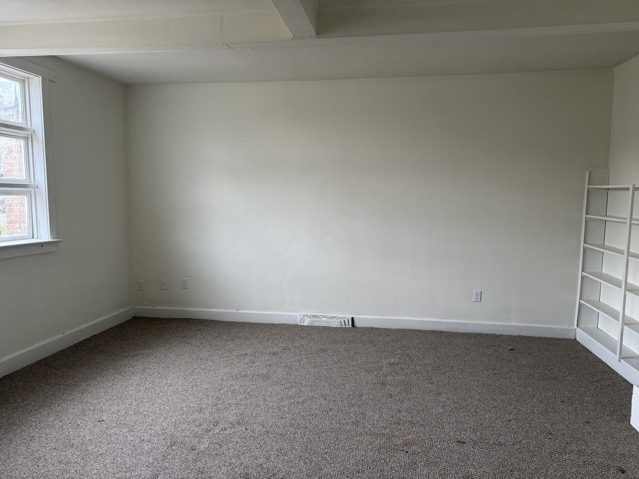 2859 Winchester Ave #1 - Photo 5 of 8