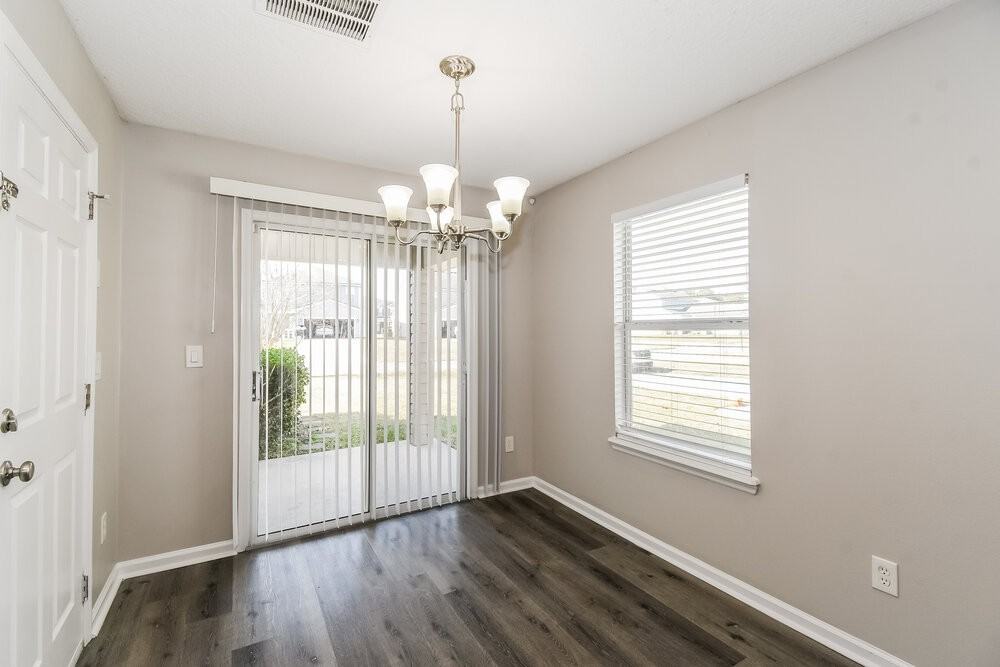 734 Celebration Ln - Photo 7 of 17