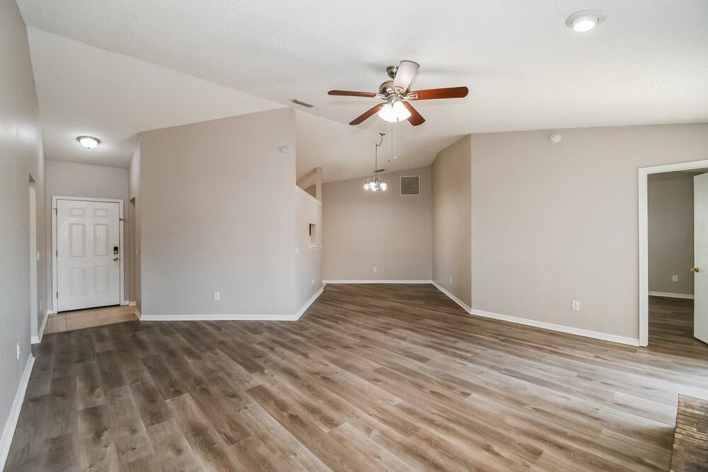 7748 Collins Ridge Blvd - Photo 4 of 16