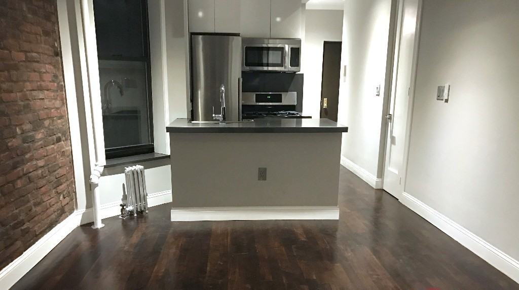 Mott St #9 - Photo 4 of 7