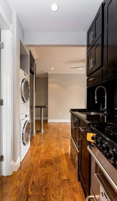 E 10th St #6 - Photo 7 of 7