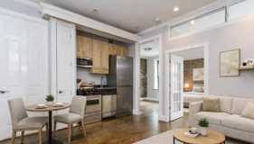 E 1st St #1R - Photo 1 of 1