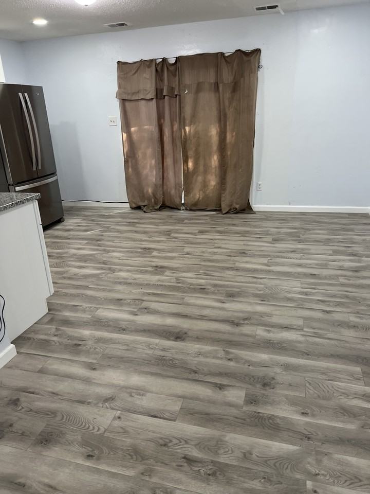 4124 Powhatan Ave #1 - Photo 6 of 10