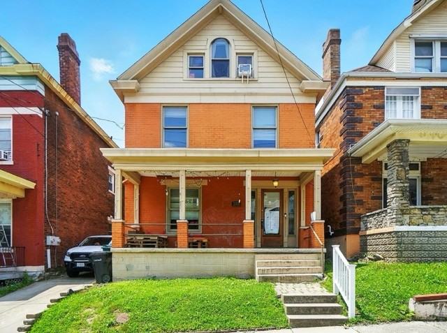 2319 Victor St #1 - Photo 2 of 40