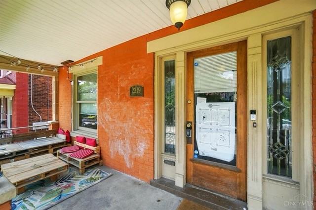 2319 Victor St #1 - Photo 3 of 40