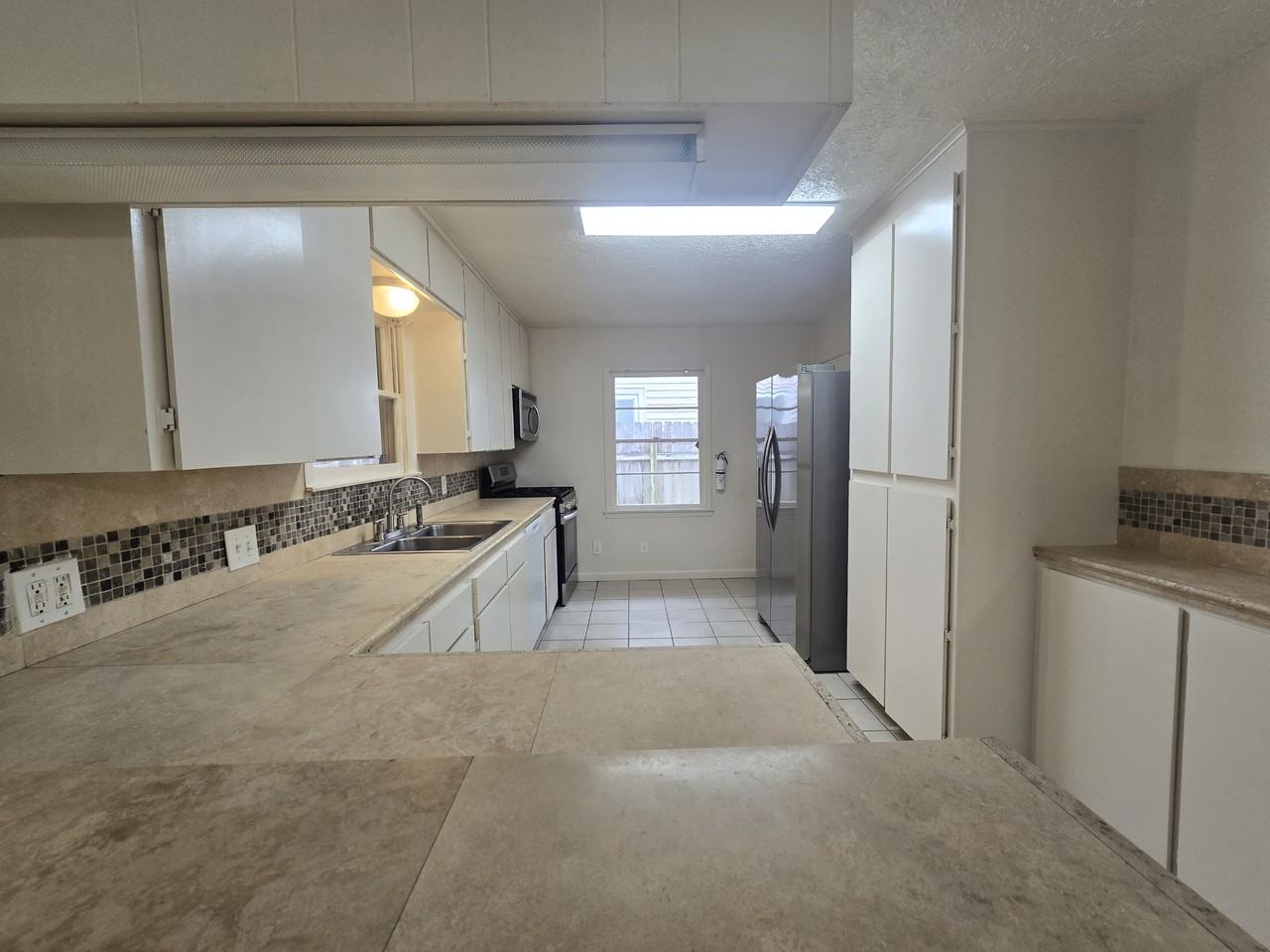 6717 Fairway Dr #SF - Photo 7 of 17