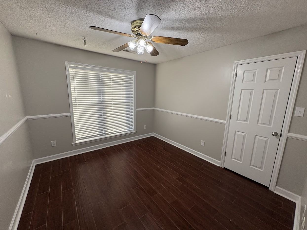 103 Willow Green Dr #1 - Photo 4 of 21