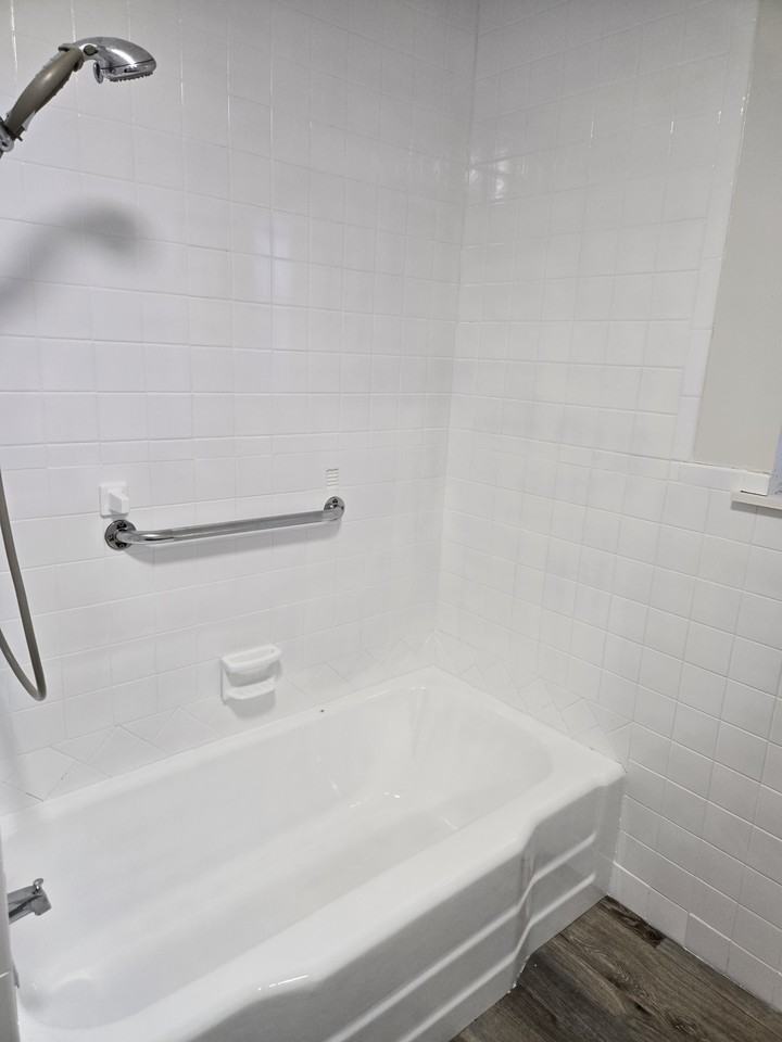 1717 Avenue I #1 - Photo 6 of 15