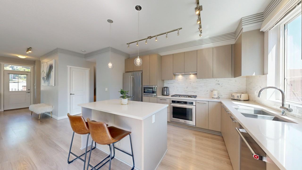 3500 Burke Village Promenade #1 - Photo 4 of 20