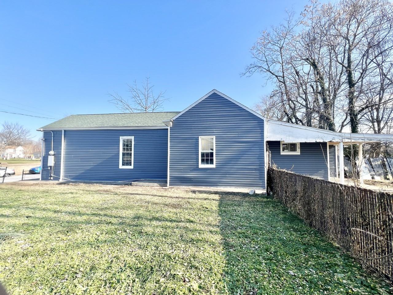 2616 Duncan St #1 - Photo 4 of 15