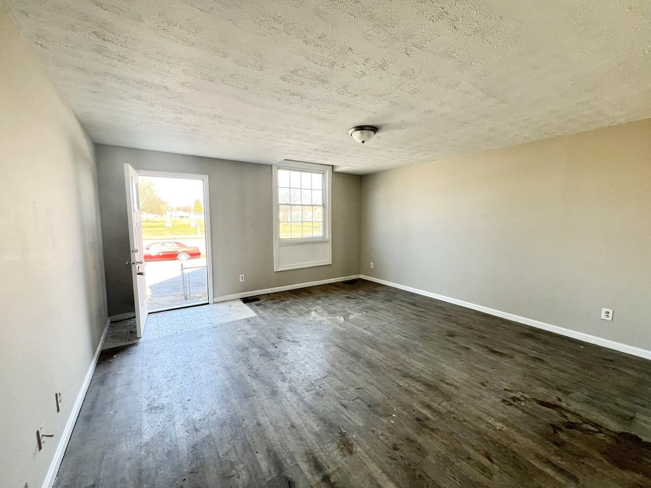 2616 Duncan St #1 - Photo 6 of 15