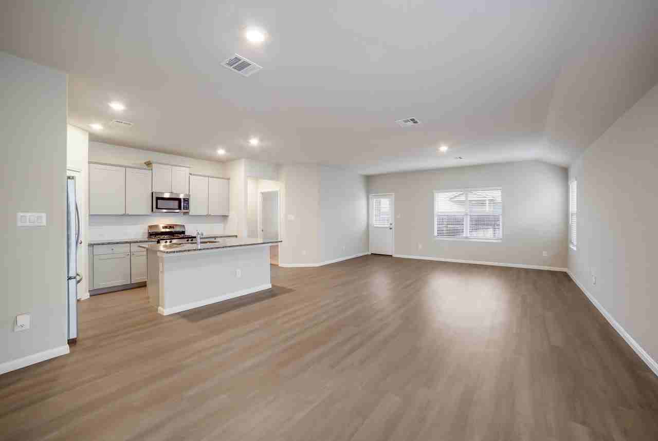 10527 Margarita Loop #1 - Photo 2 of 10