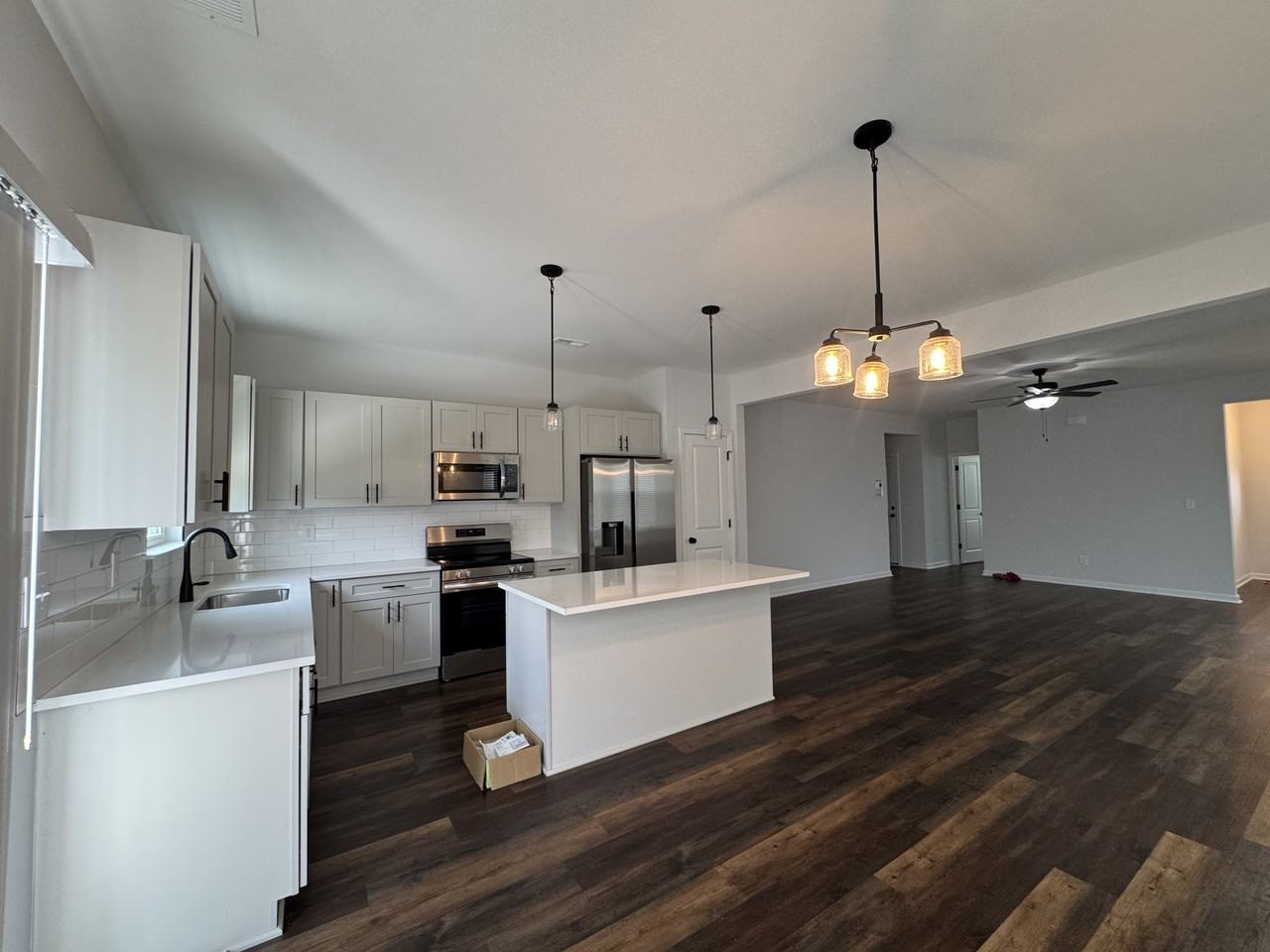 211 Surrey Oak Ln #1 - Photo 3 of 19