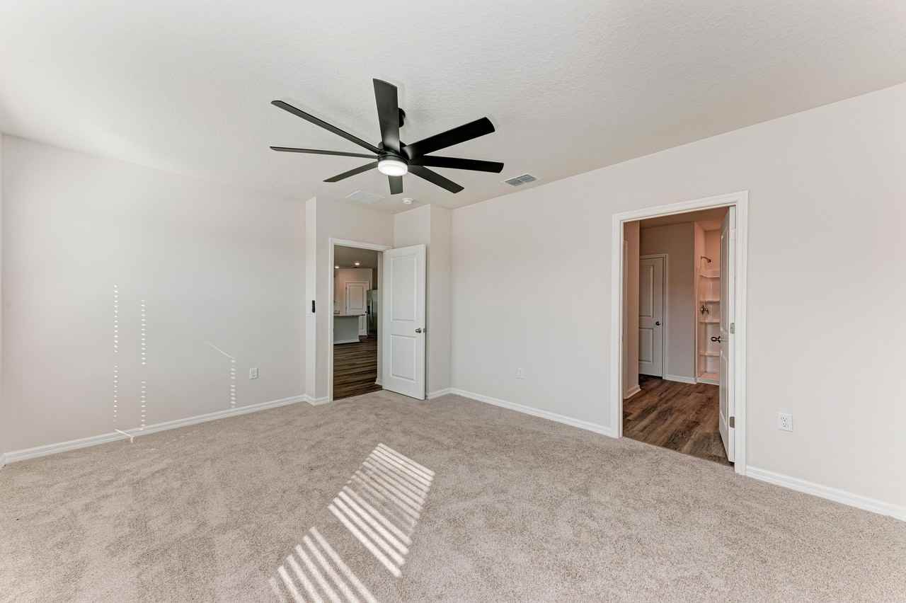 17471 Whiskey Creek Trl #1 - Photo 4 of 21