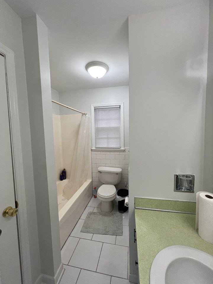 4515 Strangford Ave #1 - Photo 6 of 10