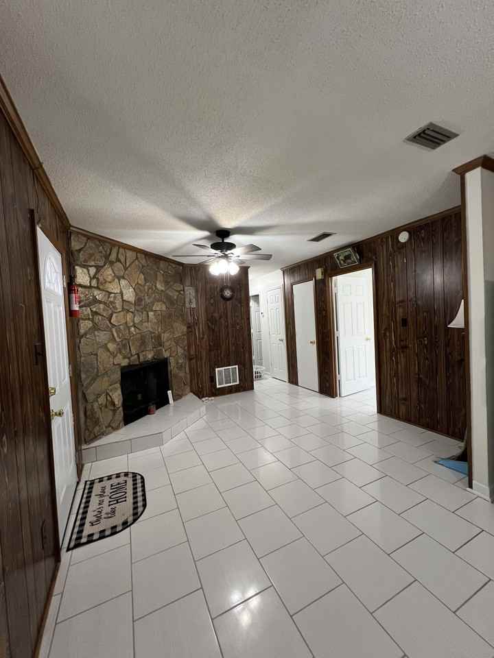 4515 Strangford Ave #1 - Photo 7 of 10