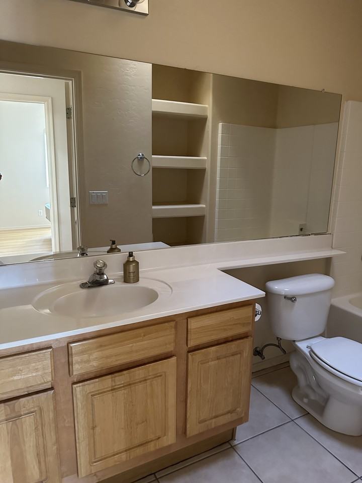 16626 East Westby Drive - Photo 2 of 8