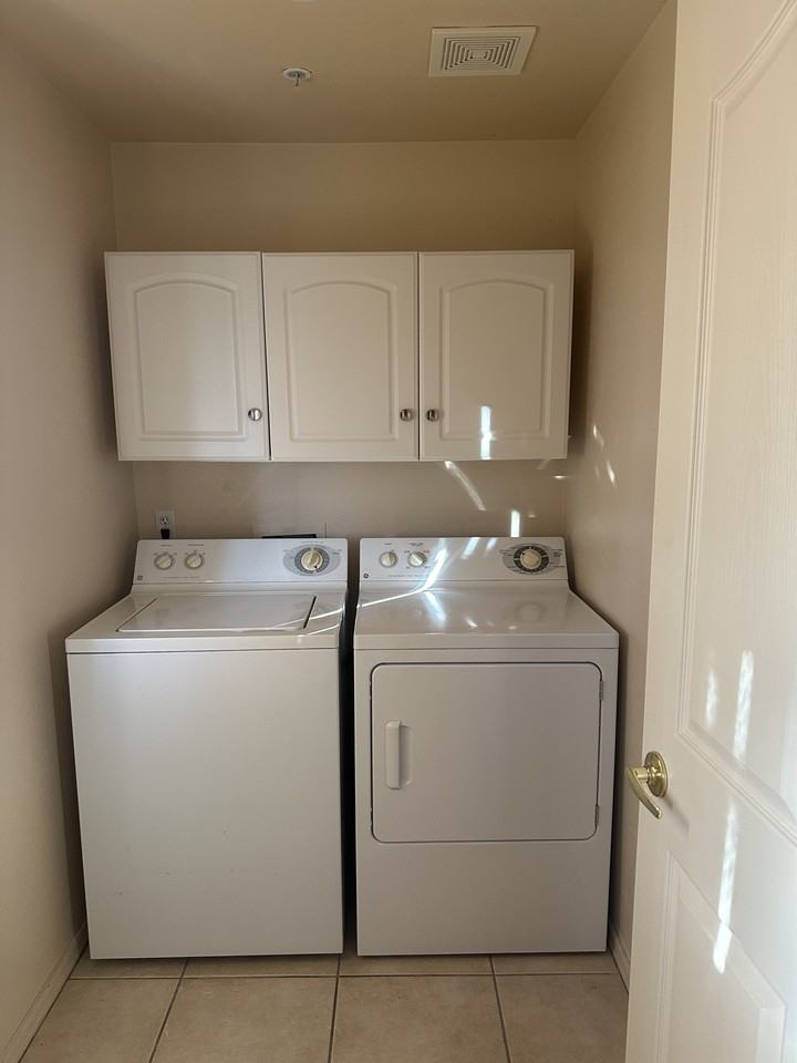 16626 East Westby Drive - Photo 7 of 8