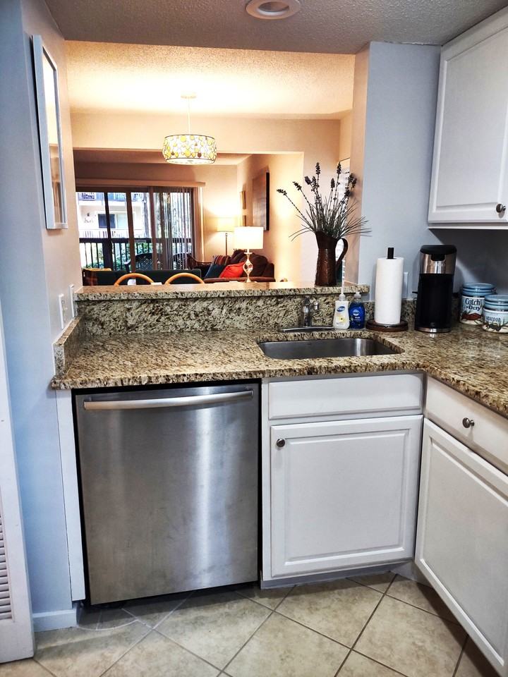 1 Tanglewood Drive #501 - Photo 6 of 14