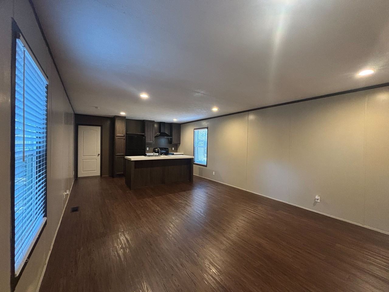 606 Eloise St - Photo 2 of 25