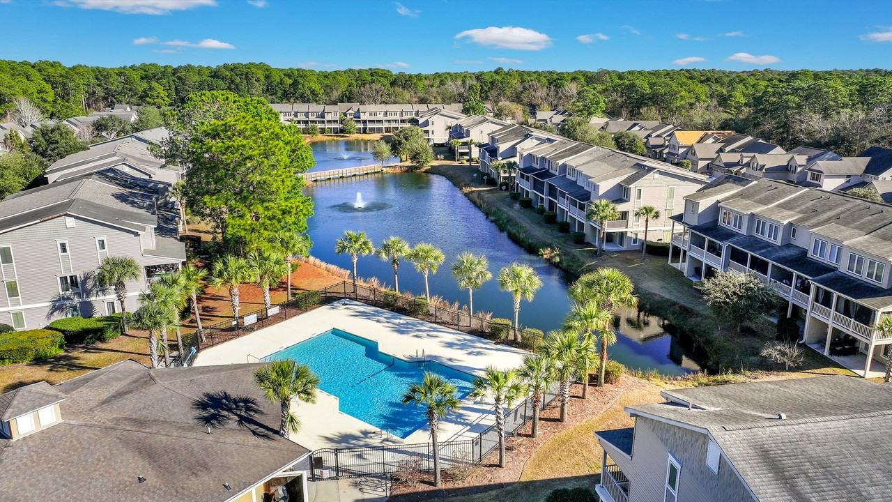 231 Ceasar Place #231 - Photo 4 of 33