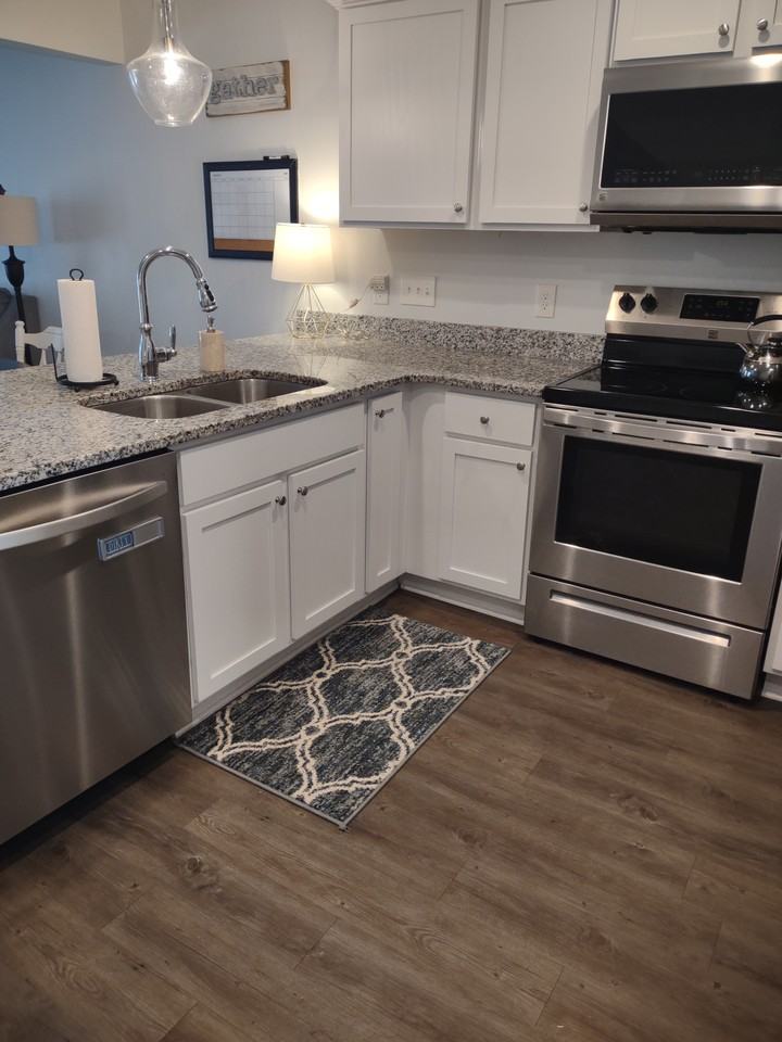 231 Ceasar Place #231 - Photo 7 of 33