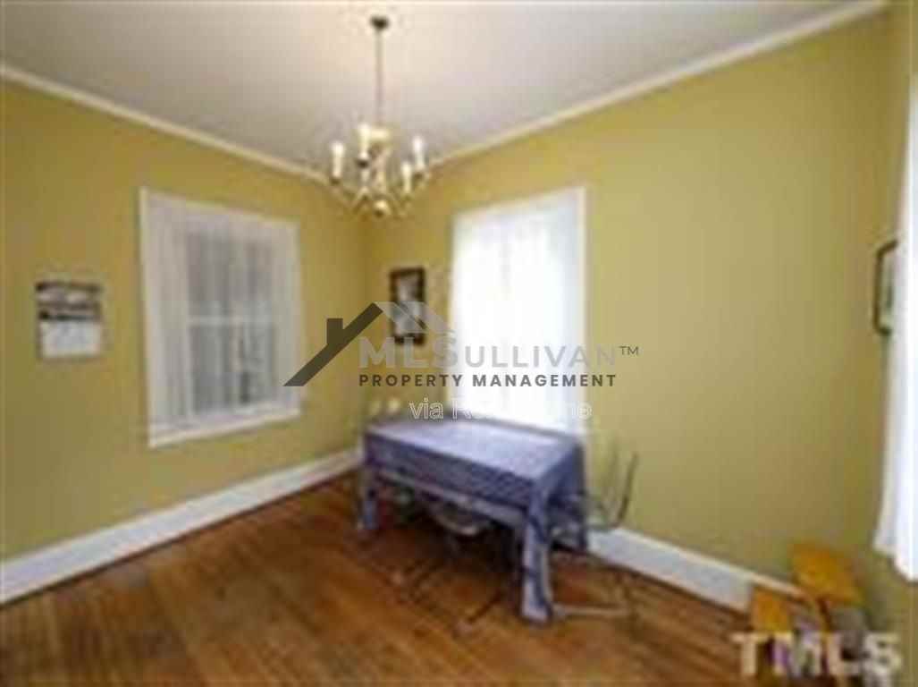 510 N Greensboro St - Photo 4 of 21