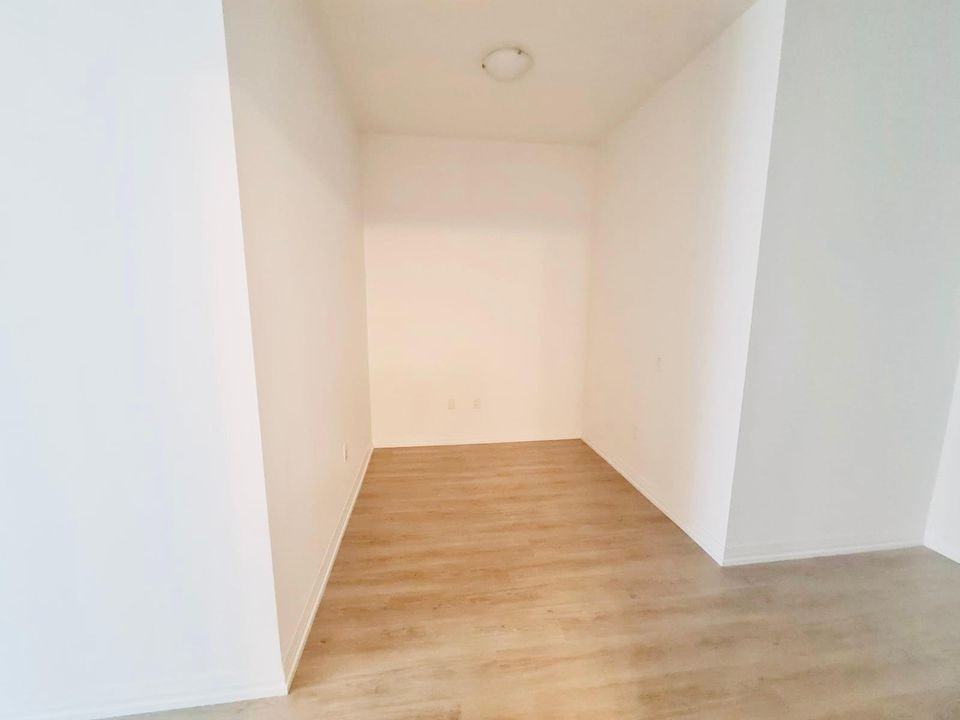 25 Holly Street - Photo 3 of 9