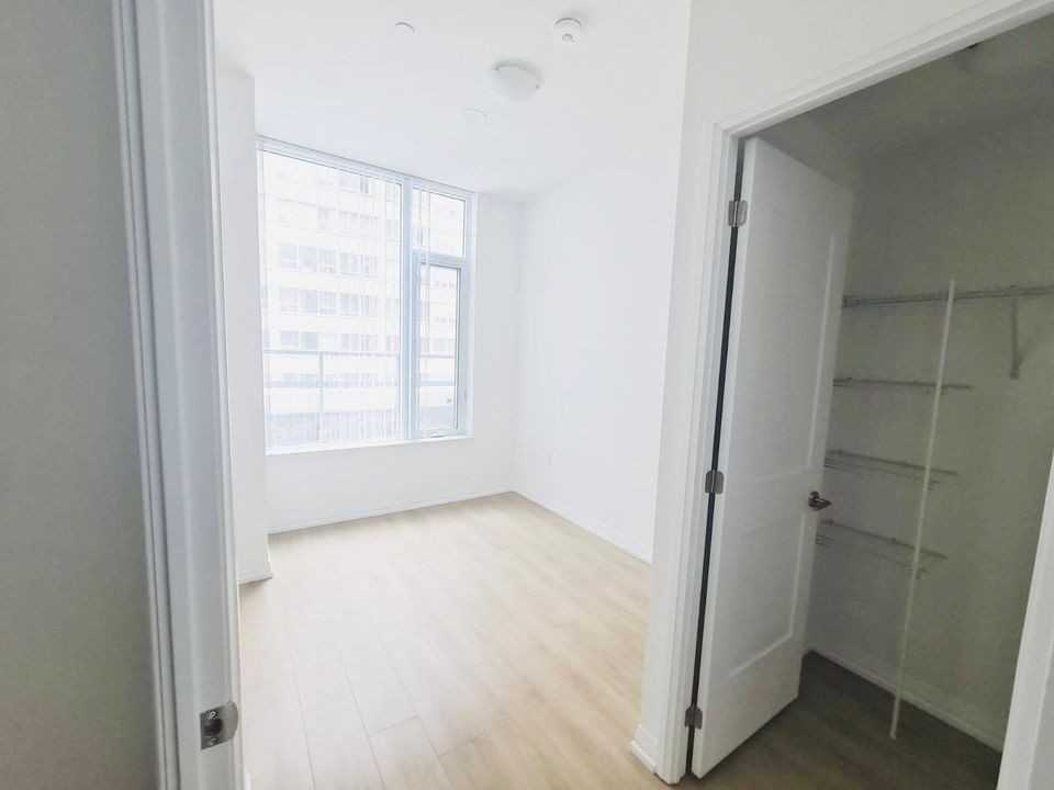 25 Holly Street - Photo 6 of 9