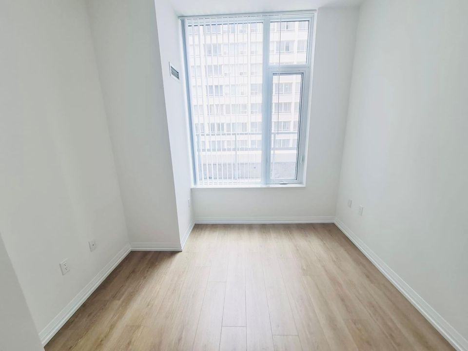 25 Holly Street - Photo 7 of 9