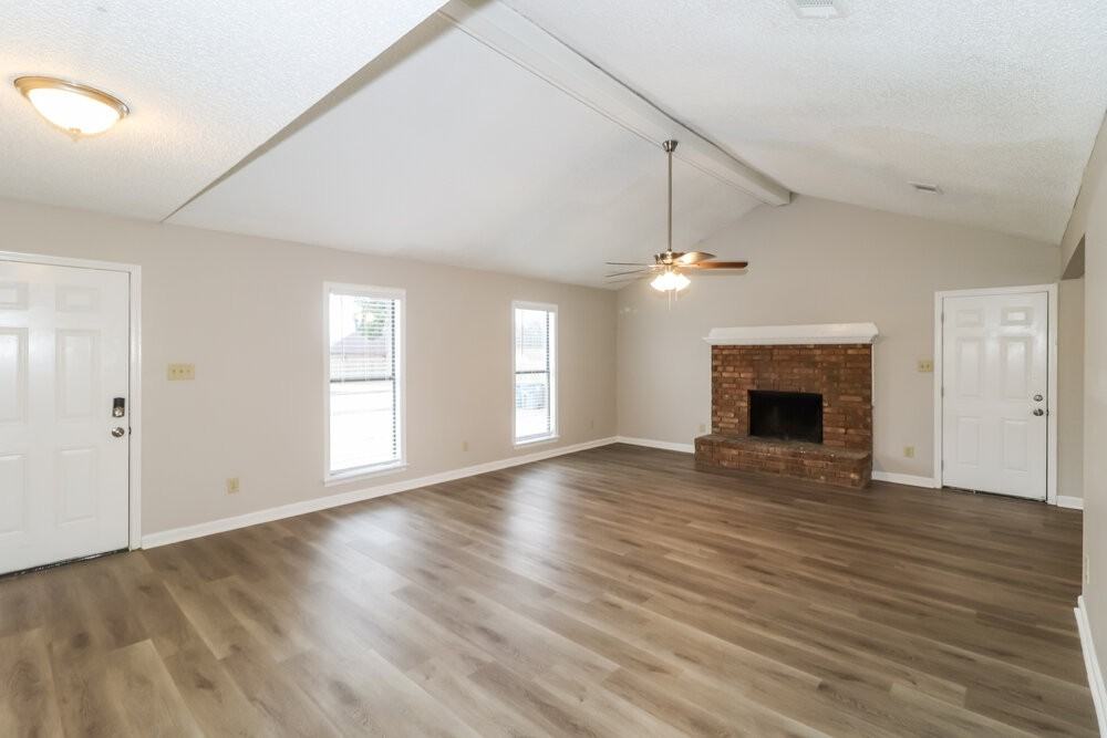 3925 Birchshade Cv - Photo 4 of 16