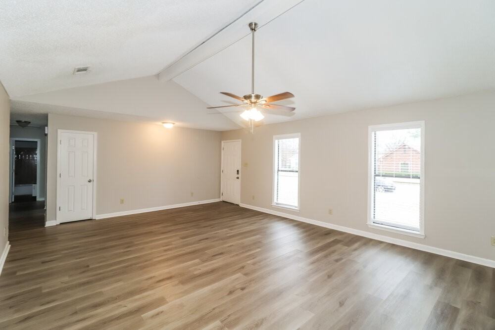 3925 Birchshade Cv - Photo 5 of 16