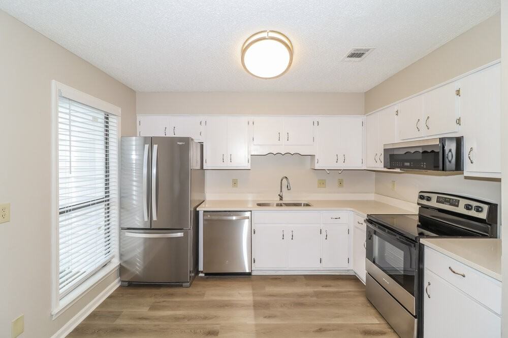 3925 Birchshade Cv - Photo 7 of 16