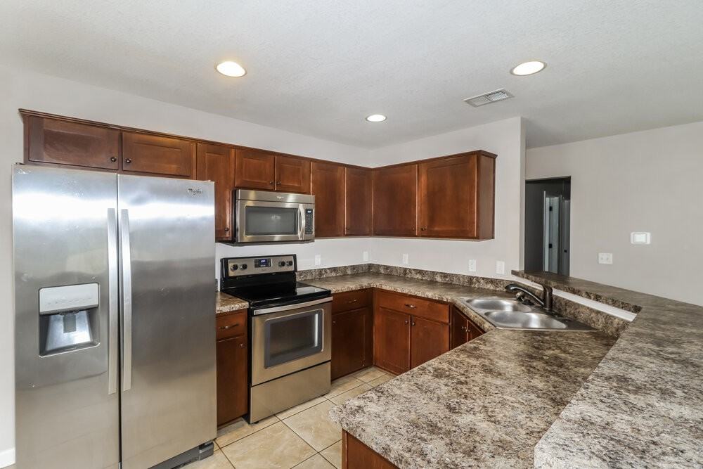 2729 Miner Cv - Photo 7 of 17