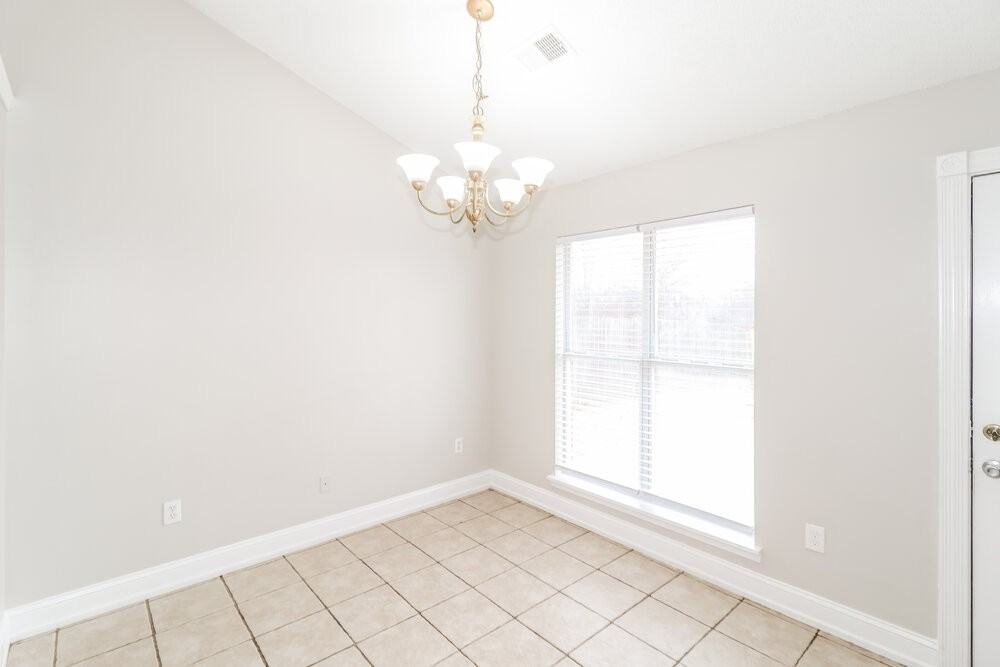 10125 Oak Run Dr S - Photo 6 of 16